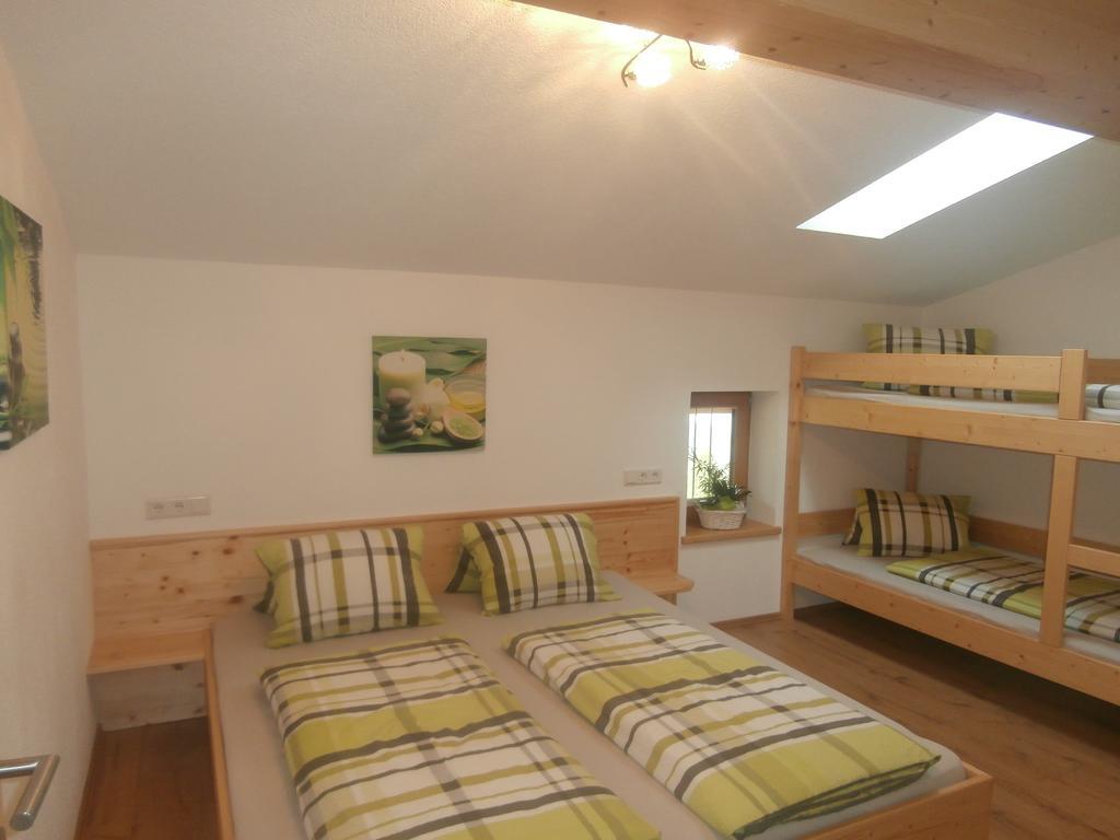 Landhaus Claudia Apartamento Zell am Ziller Quarto foto